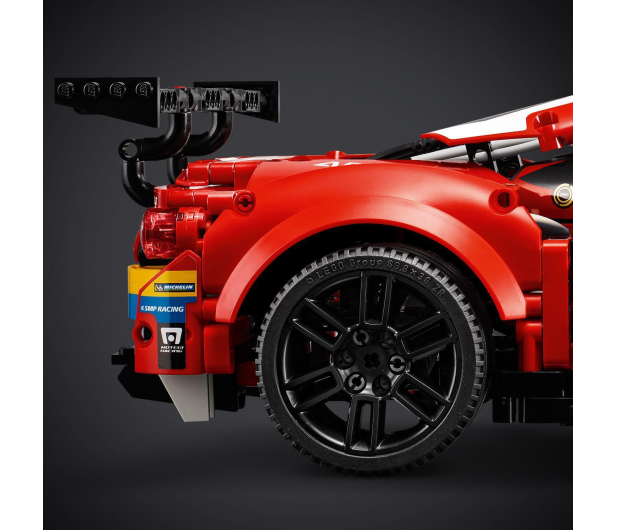 LEGO Technic 42125 Ferrari 488 GTE AF Corse #51 - 1012754 - zdjęcie 7